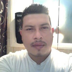 Meet your Posher, Santos